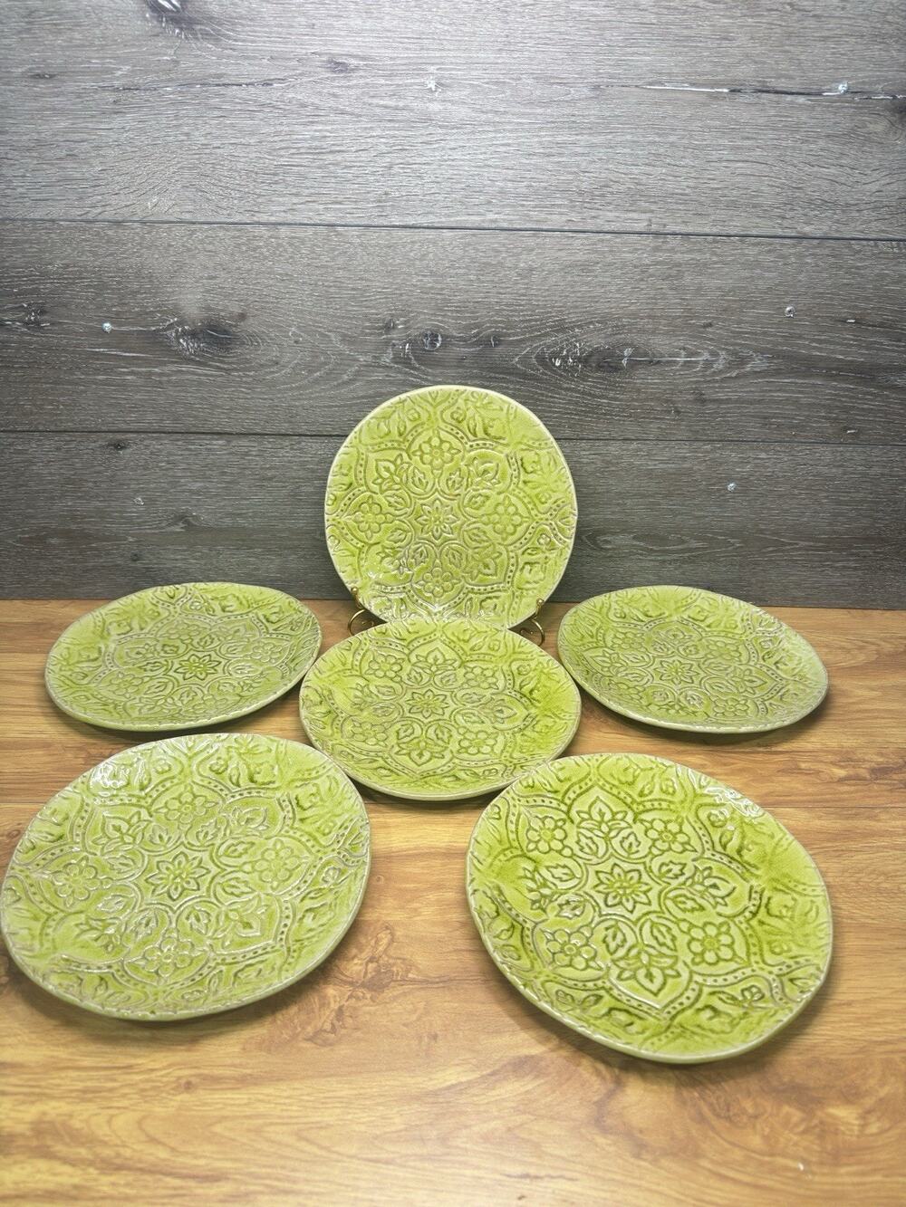 Jars France 9 1/2” Green Toulouse Pattern Floral Embossed Dinner Plate
